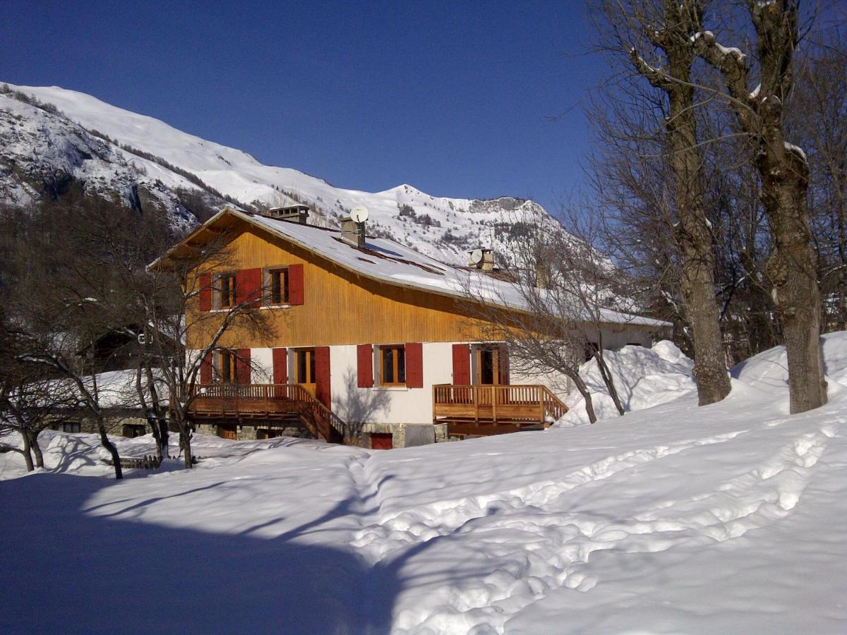 Appartement En Duplex Dans Un Chalet Typique Valloire Exterior photo